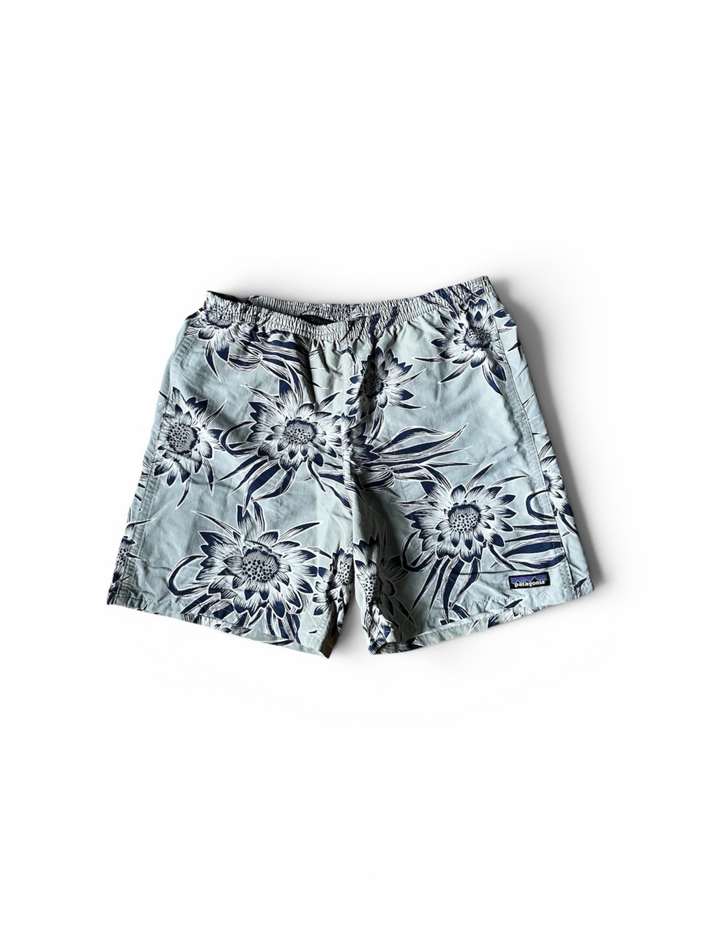 Patagonia Baggies men’s tan with Navy Floral Design